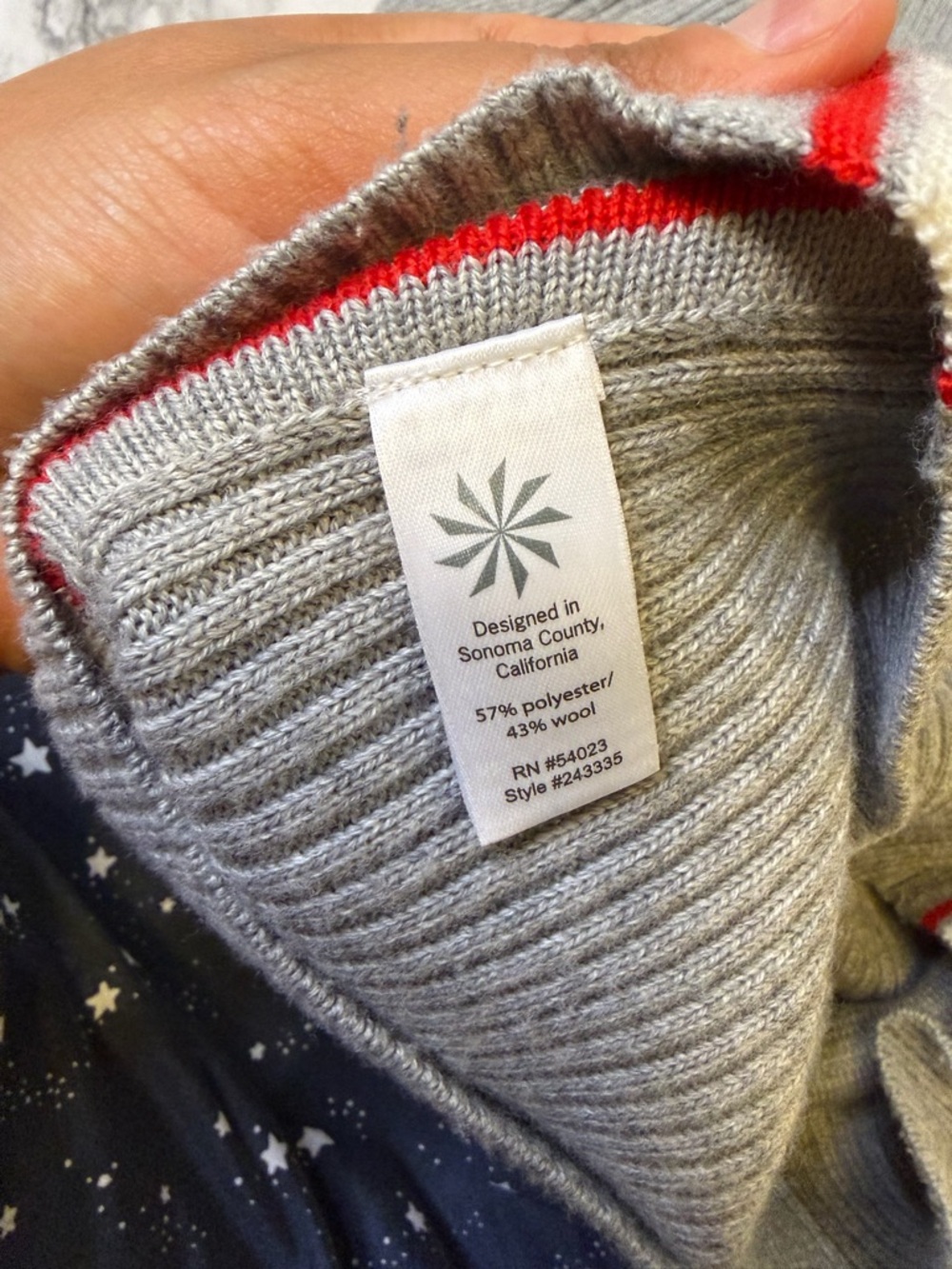 Athleta Light Gray Half-Zip Pullover Sweater with Red Trim blended wool size S - Picture 3 of 8